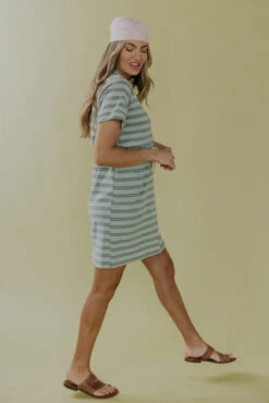 So Right Stripe MOM Dress -Arla Fashion 7W4A6785 2878ad9d 2a32 4b61 bc45 1e49561b7cdc