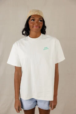 Keep Growing Graphic Tee -Arla Fashion 7W4A7016 9407d3c0 434c 4d32 ad40 b0c659c2eff8