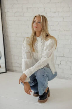 Free People Hit The Road Buttondown -Arla Fashion 7W4A8564 5ec83d6b 6488 4a56 9dbd 249a2840e0c4