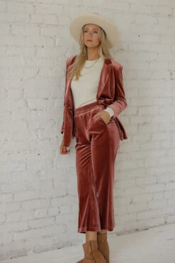 SALT Westgate Velvet Suit Pants -Arla Fashion 7W4A8702