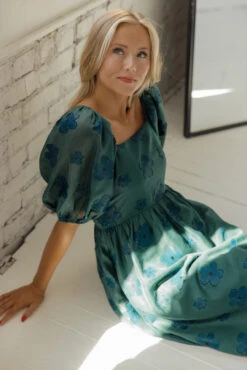 Hope Will Overcome Puff Sleeve Dress -Arla Fashion 7W4A8876 5671075b 43eb 46b5 b860 fe1344a5812d