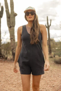 Sierra Sleeveless Romper -Arla Fashion 7W4A9053 3cce0e8d cfa6 41e3 bdb0 0f62ed2c1a40