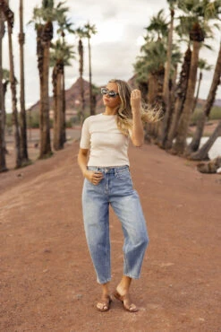 Kade High Rise Balloon Fit Jeans -Arla Fashion 7W4A9346 9bba6436 9c7e 4975 adf8 95f7e9259d47