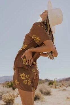 Billie Floral Shorts -Arla Fashion 7W4A9571