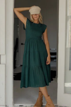 They Shine For You Tiered Midi -Arla Fashion 7W4A9642 76c9edf0 924e 4f87 8d5f 5c4fdfcb69da