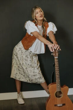 SALT Brookhaven Side Slit Tiered Skirt 14 SALT Brookhaven Side Slit Tiered Skirt -Arla Fashion 7W4A9700