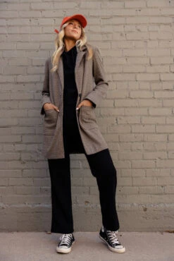 Be Cool Midnight Train Houndstooth Coat -Arla Fashion 7W4A9836 31d35e05 e292 45d2 9f98 f0bc12da39ac